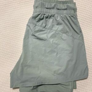 Spyder Active Light Green Skort